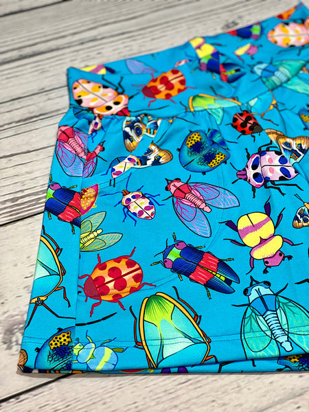 Size Medium Ladies Shorts Blue Bugs