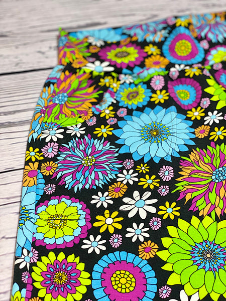 Size Large Ladies Pants Turquoise Blooms