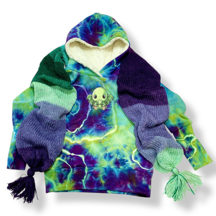 Size Medium (3-6y) GWM Cthulhu Winter Set