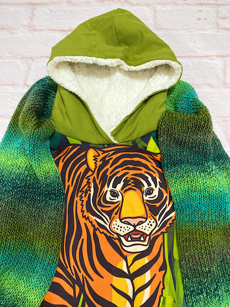 Size Large (6-9y) GWM Jungle Tiger Winter Set