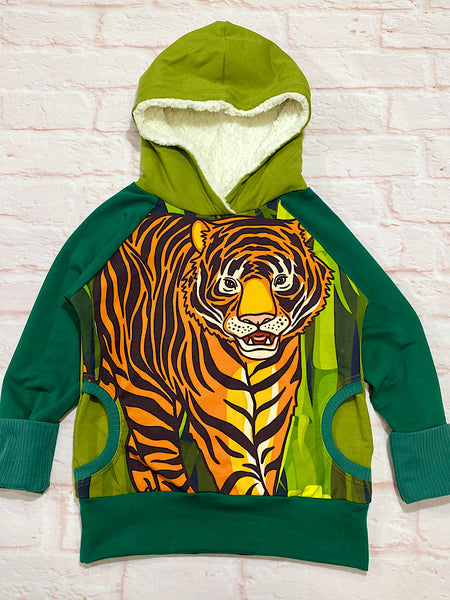 Size Large (6-9y) GWM Jungle Tiger Winter Set