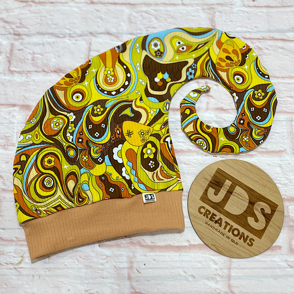 Size Small Crazy Curly Cap - Caramel Swirls